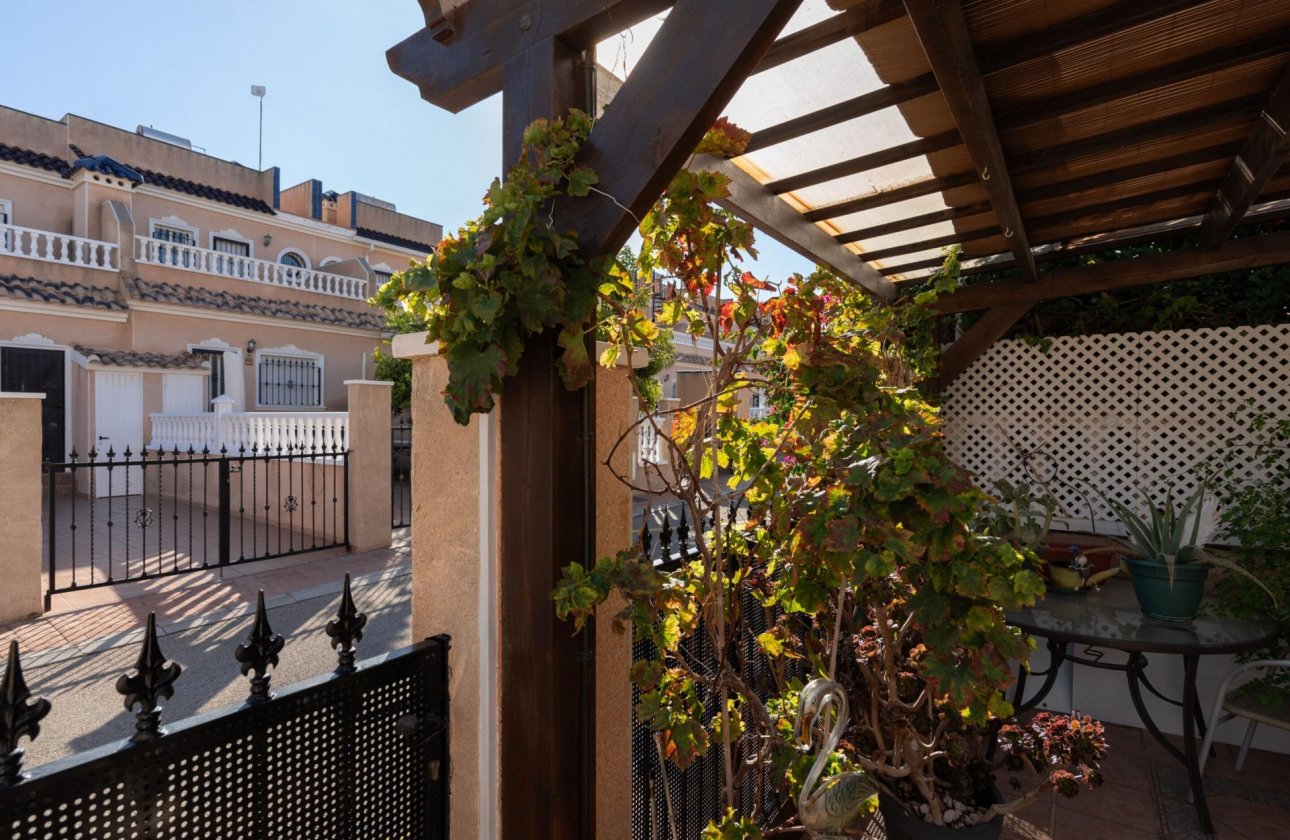 Herverkoop - Town House -
Orihuela Costa - Los Dolses