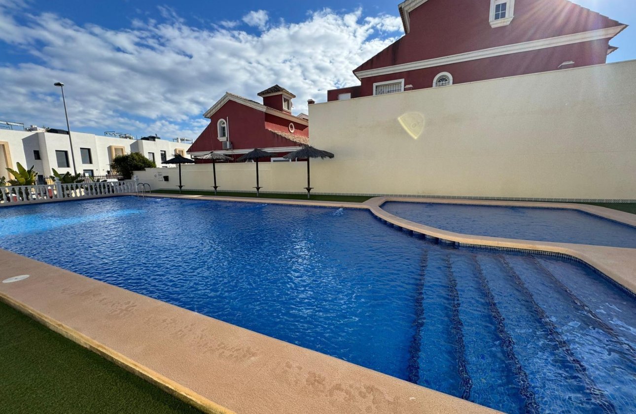 Herverkoop - Town House -
Orihuela Costa - Los Dolses