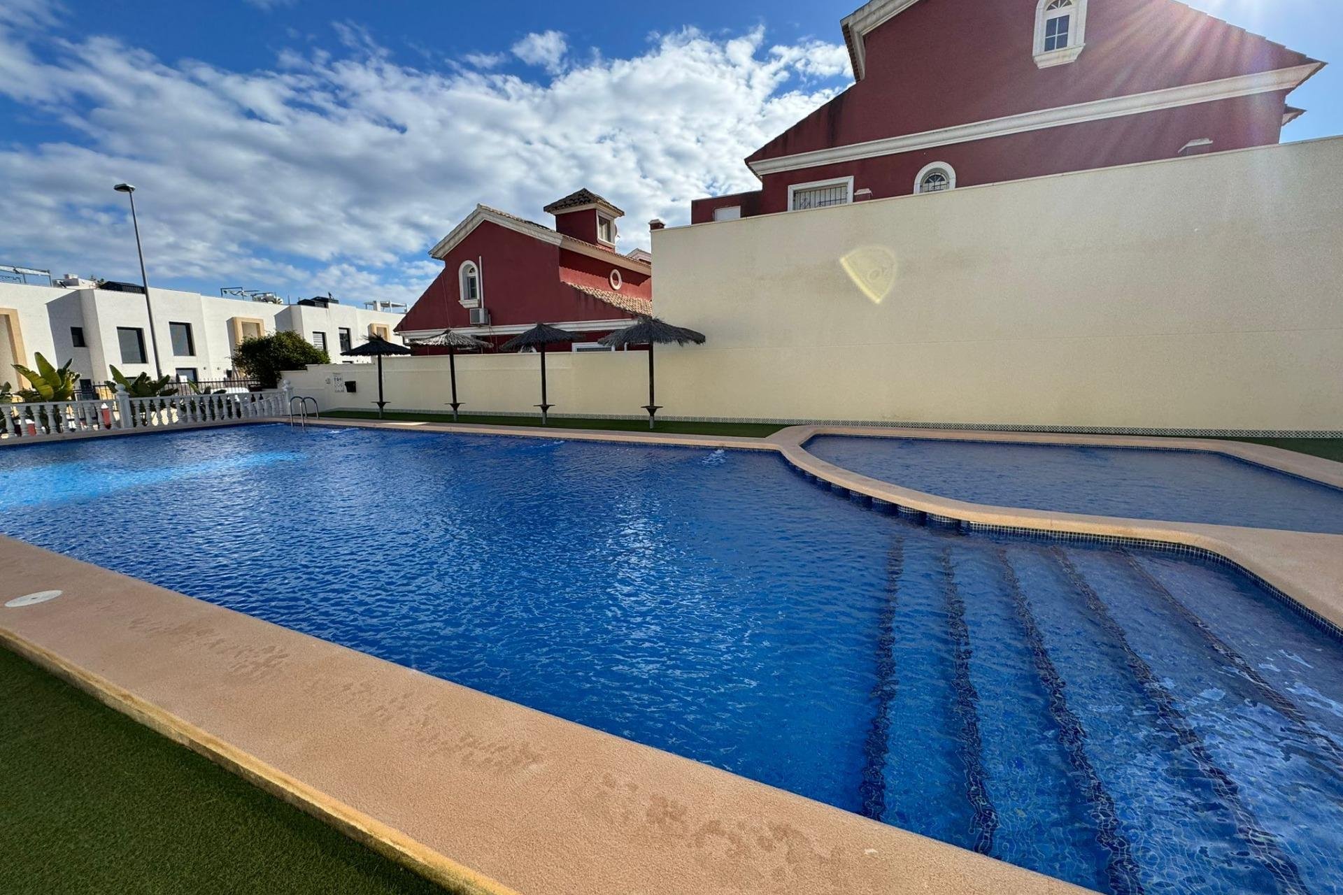 Herverkoop - Town House -
Orihuela Costa - Los Dolses