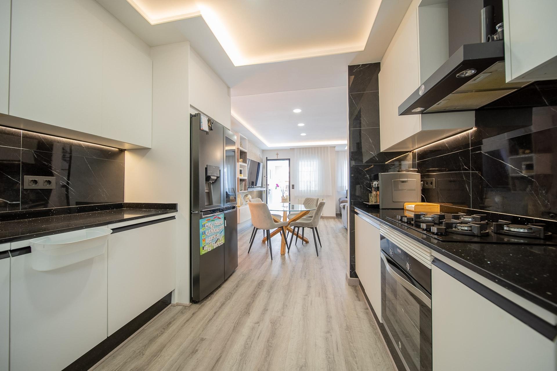 Herverkoop - Town House -
Orihuela Costa - PAU 26