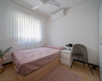 Herverkoop - Town House -
Orihuela Costa - PAU 26