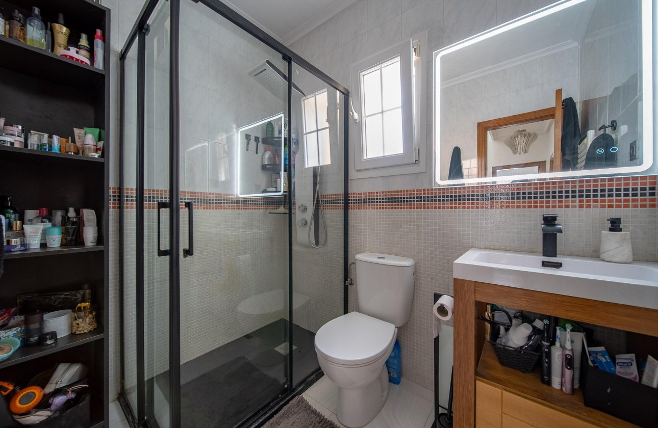 Herverkoop - Town House -
Orihuela Costa - PAU 26