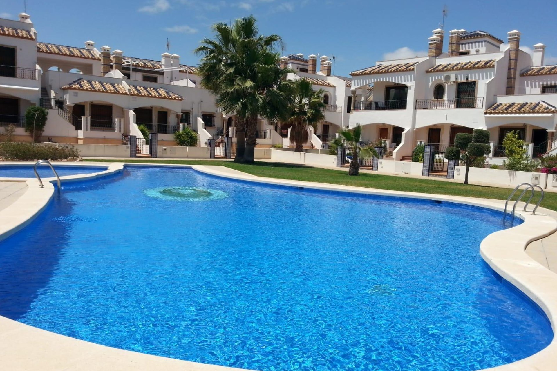 Herverkoop - Town House -
Orihuela Costa - PAU 8