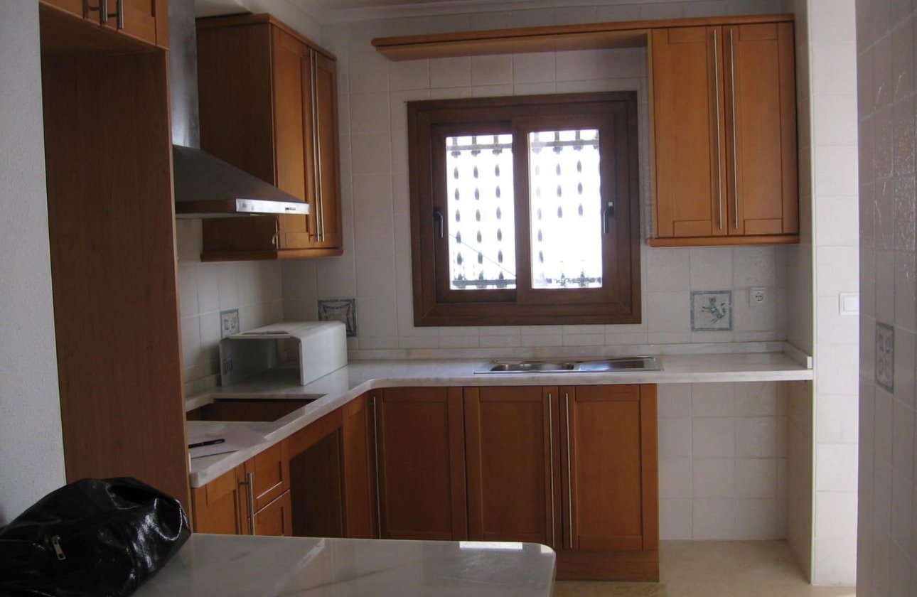Herverkoop - Town House -
Orihuela Costa - PAU 8