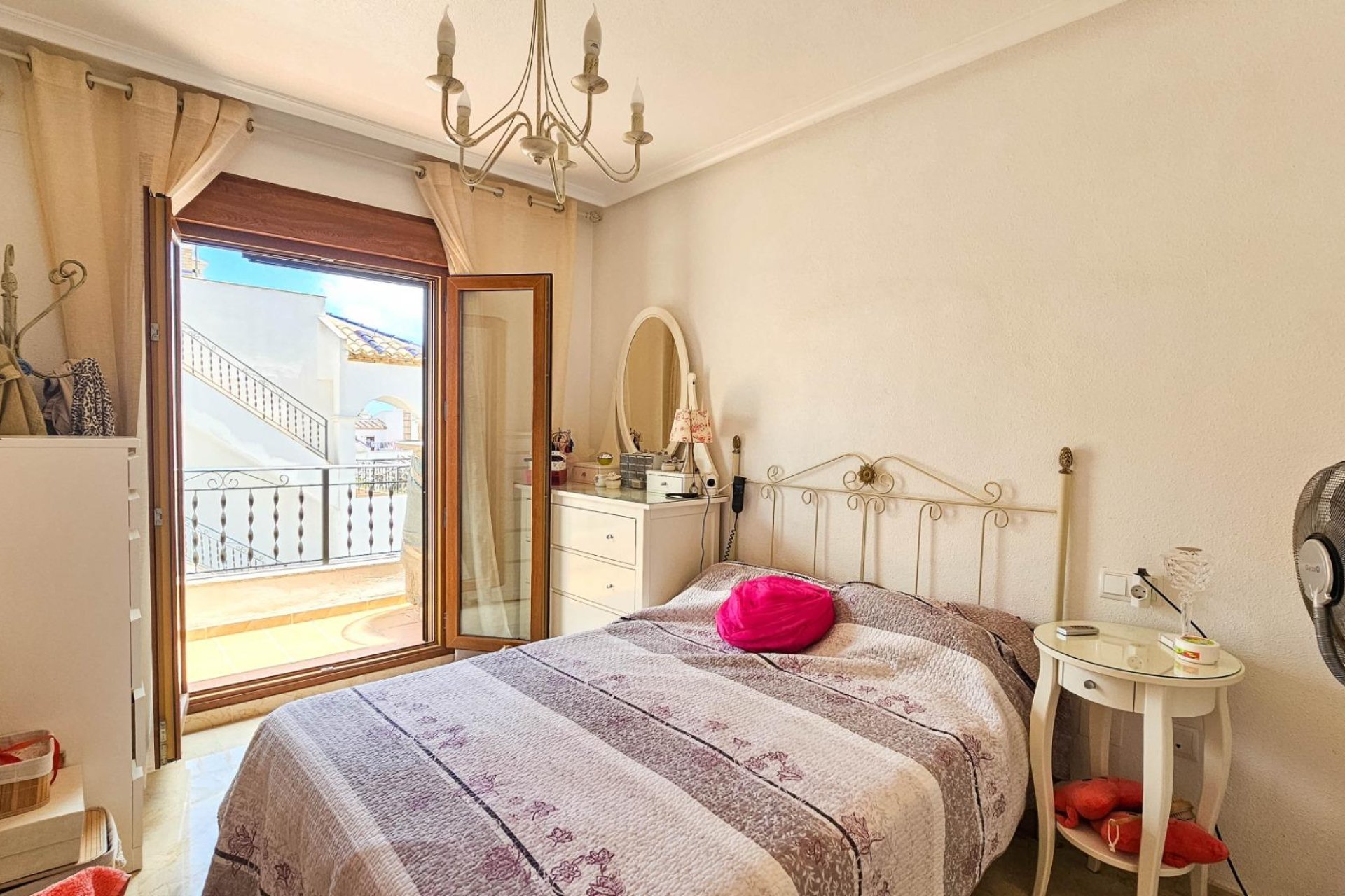 Herverkoop - Town House -
Orihuela Costa - PAU 8
