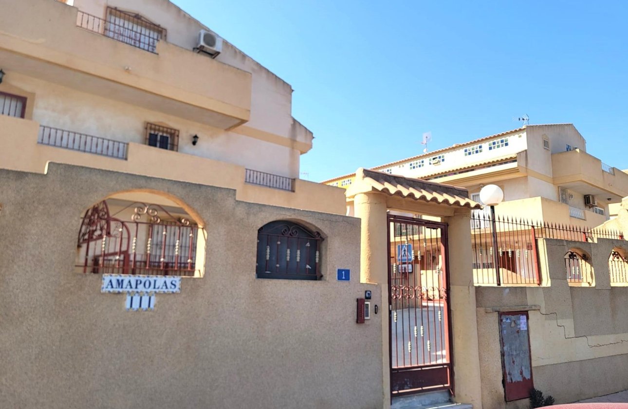 Herverkoop - Town House -
Orihuela Costa - Playa Flamenca