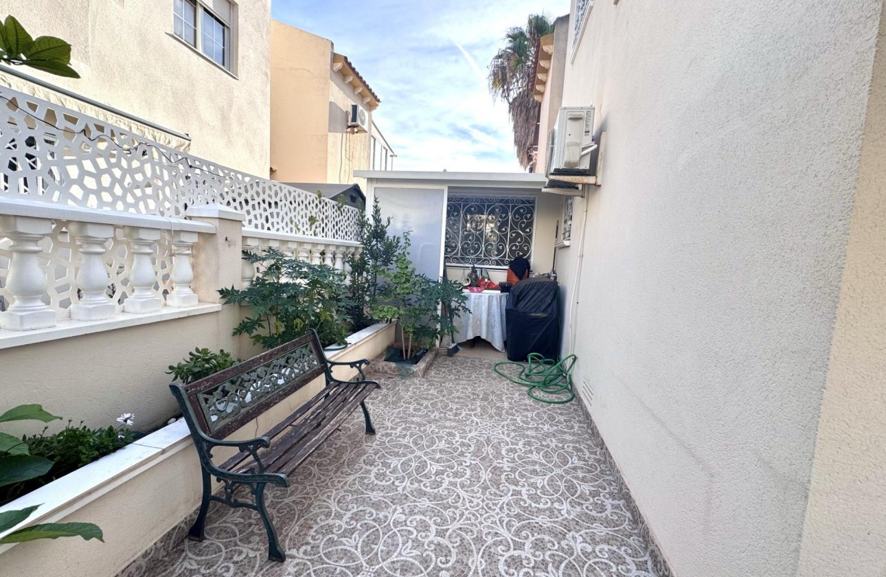 Herverkoop - Town House -
Orihuela Costa - Playa Flamenca