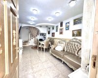 Herverkoop - Town House -
Orihuela Costa - Playa Flamenca