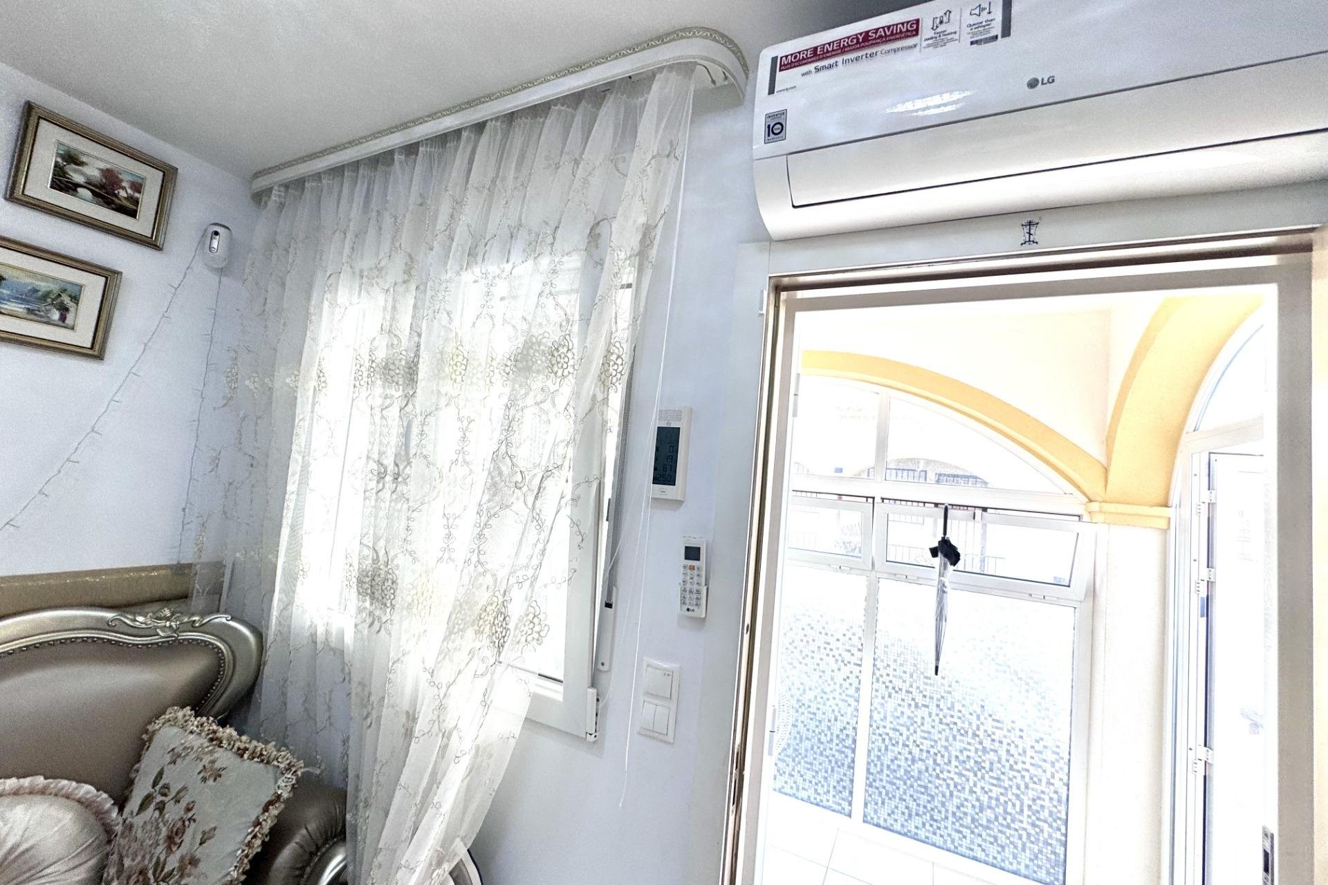 Herverkoop - Town House -
Orihuela Costa - Playa Flamenca