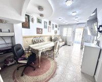 Herverkoop - Town House -
Orihuela Costa - Playa Flamenca