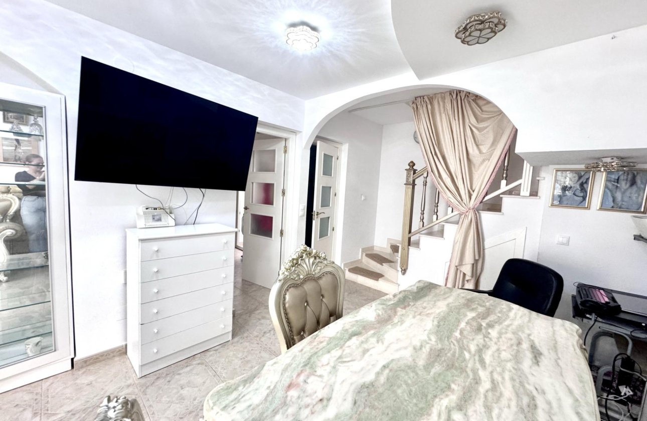 Herverkoop - Town House -
Orihuela Costa - Playa Flamenca