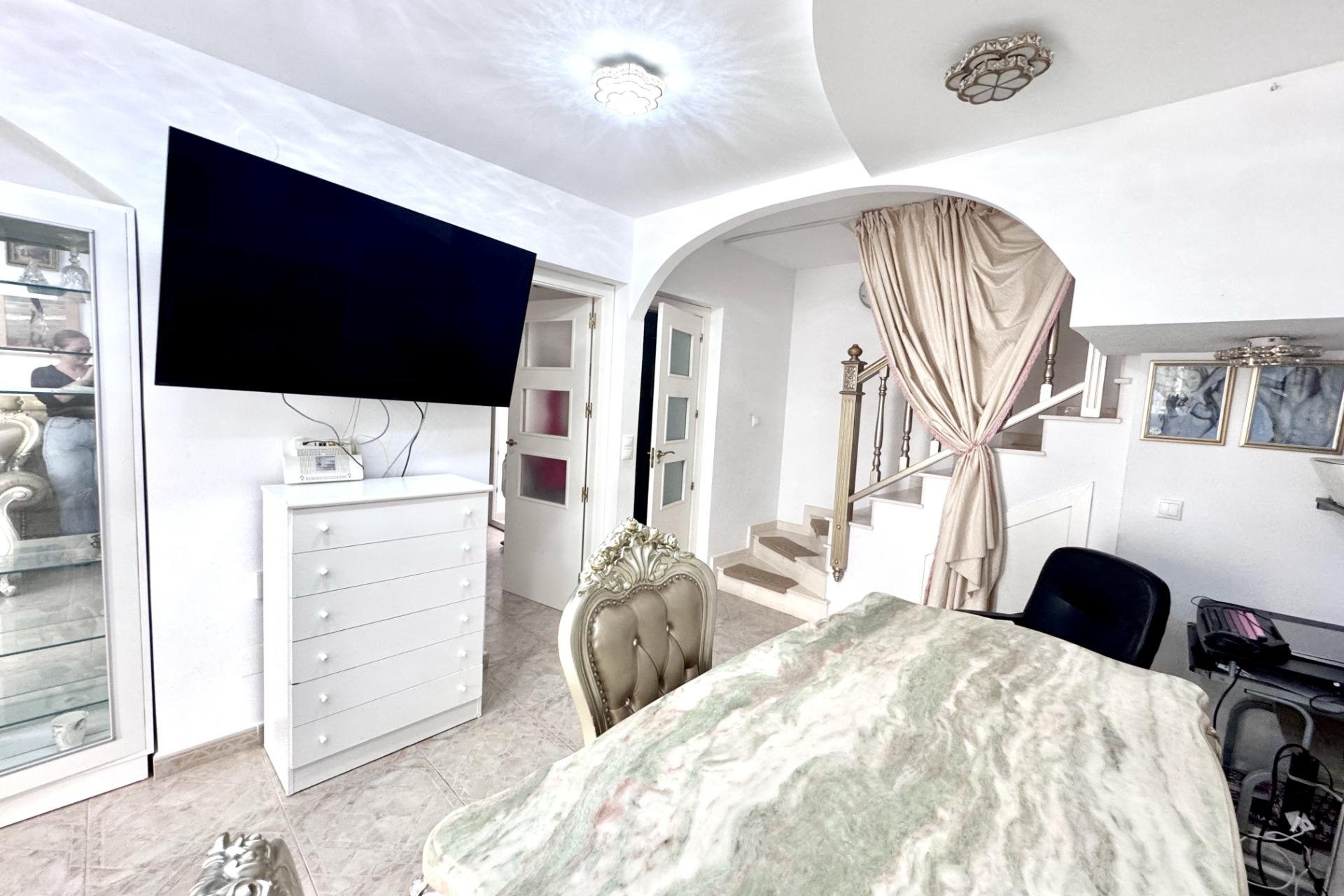 Herverkoop - Town House -
Orihuela Costa - Playa Flamenca