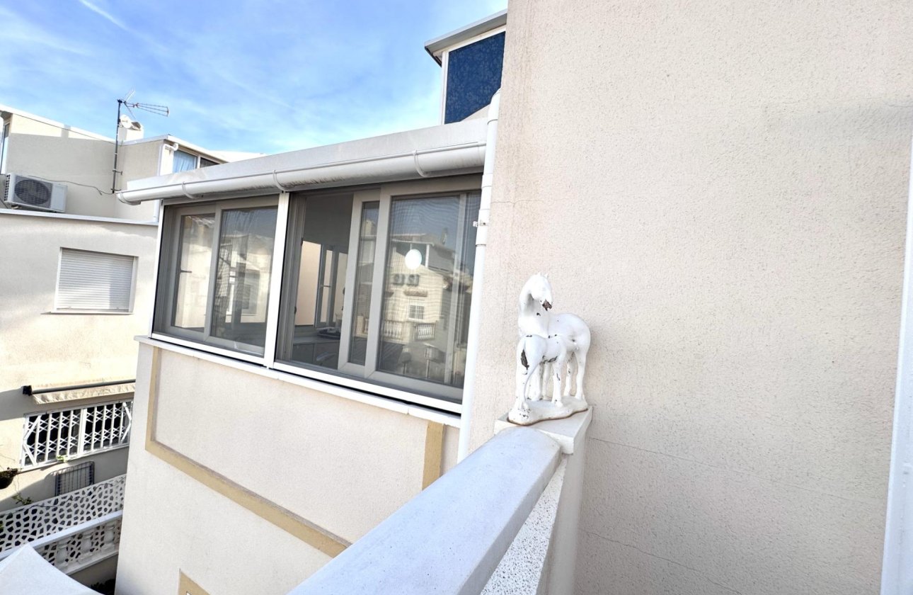 Herverkoop - Town House -
Orihuela Costa - Playa Flamenca