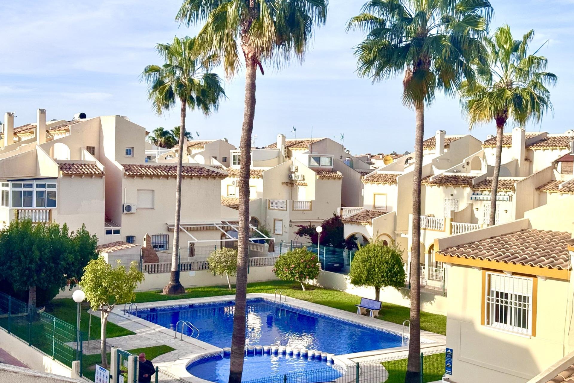 Herverkoop - Town House -
Orihuela Costa - Playa Flamenca