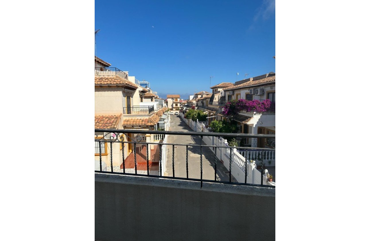 Herverkoop - Town House -
Orihuela Costa - Rocio Del Mar