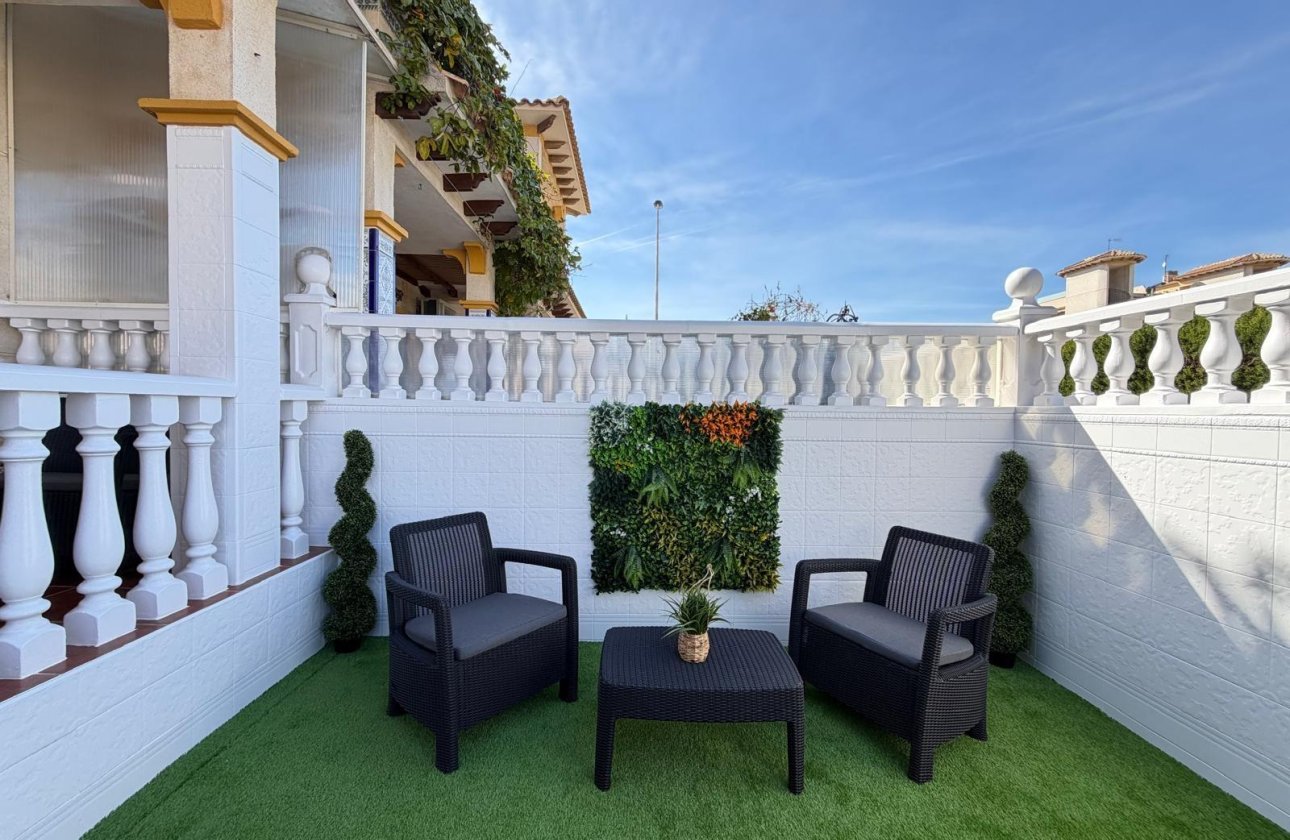 Herverkoop - Town House -
Orihuela Costa - Rocio Del Mar
