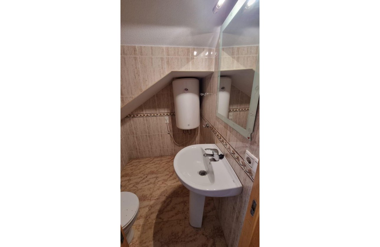 Herverkoop - Town House -
Orihuela Costa - Villamartín-las Filipinas