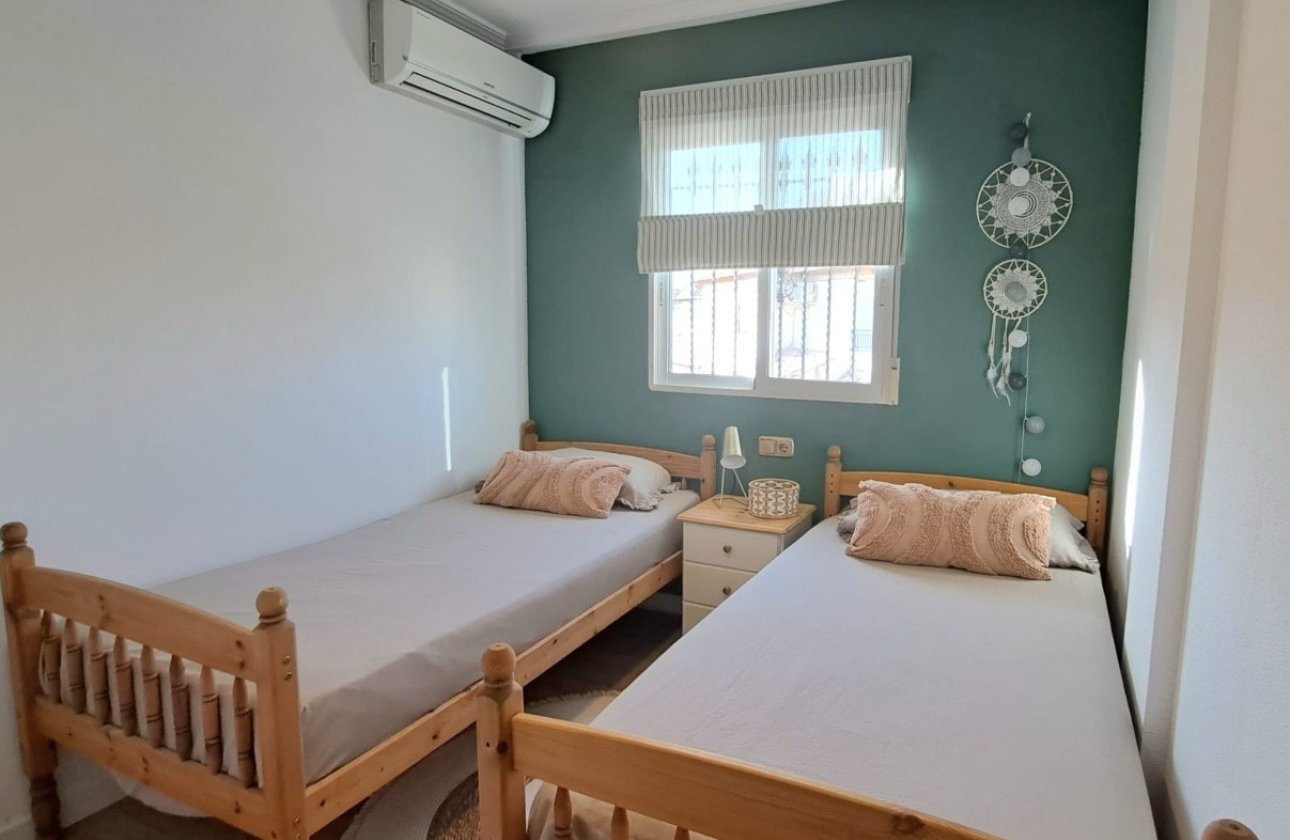 Herverkoop - Town House -
Orihuela Costa - Villamartín