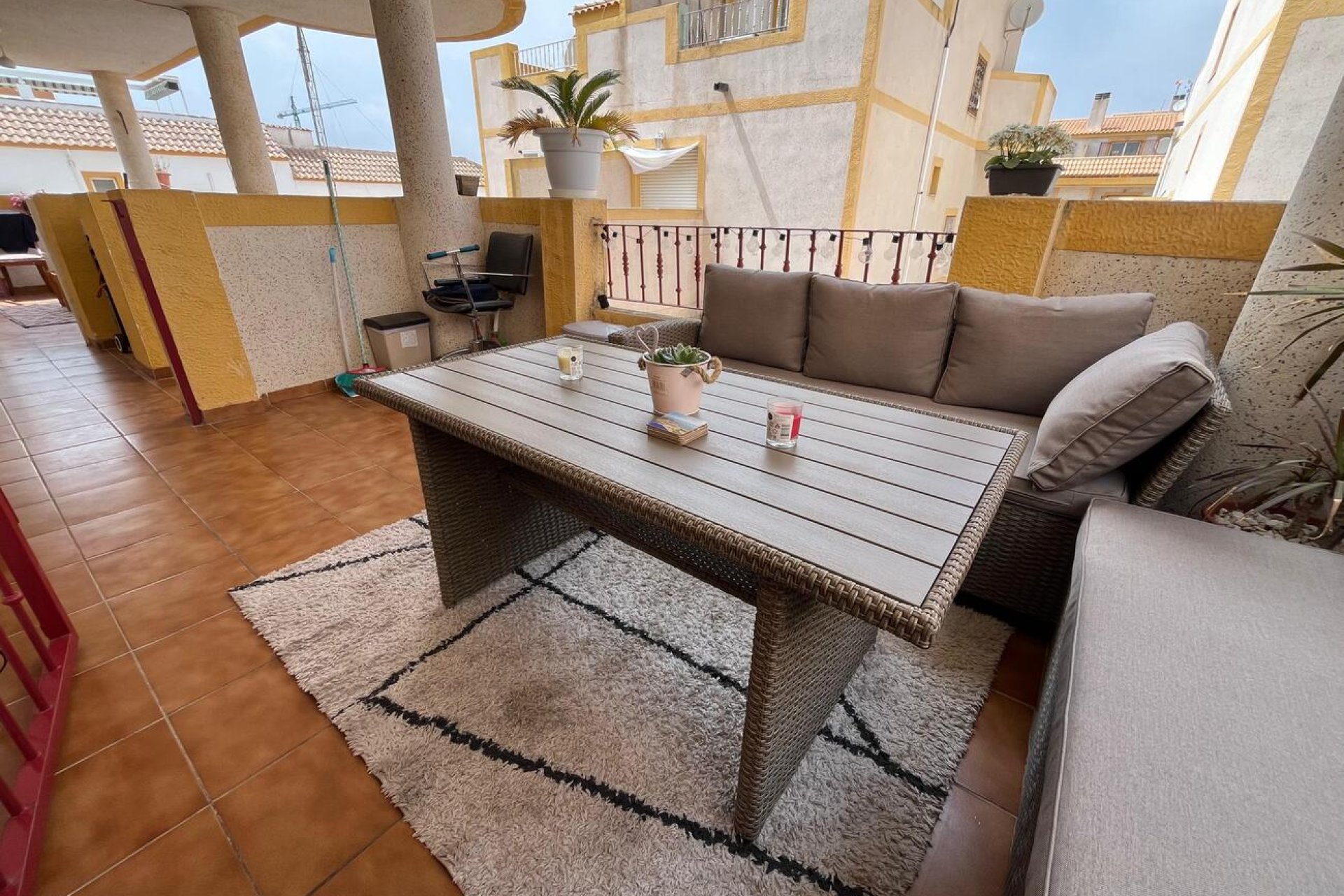 Herverkoop - Town House Penthouse -
Torrevieja - La Florida