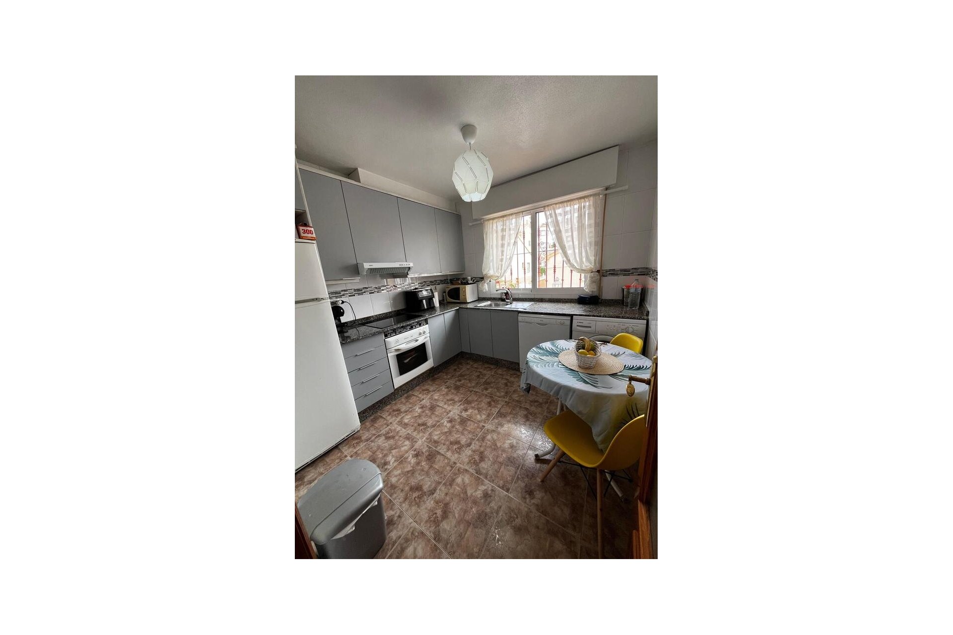 Herverkoop - Town House Penthouse -
Torrevieja - La Florida