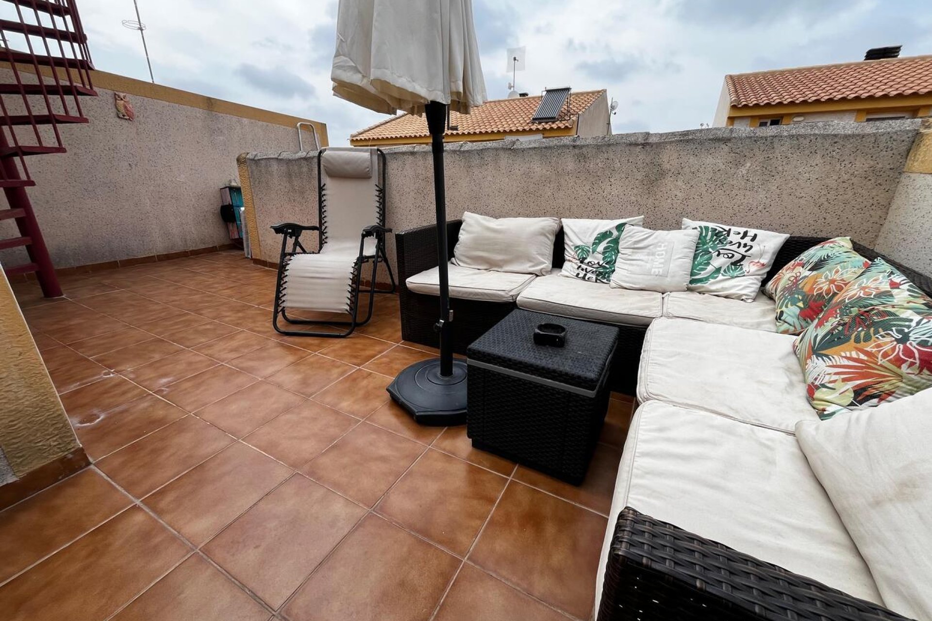 Herverkoop - Town House Penthouse -
Torrevieja - La Florida