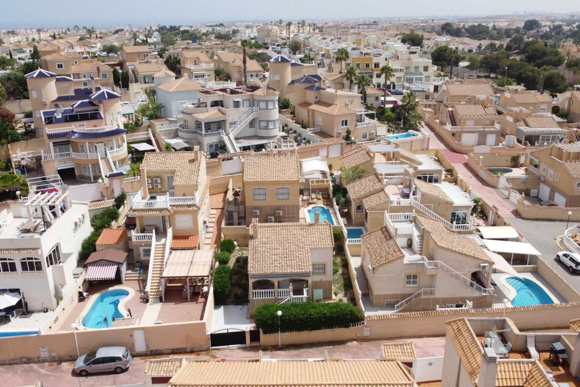 Herverkoop - Town House Penthouse -
Torrevieja - La Florida