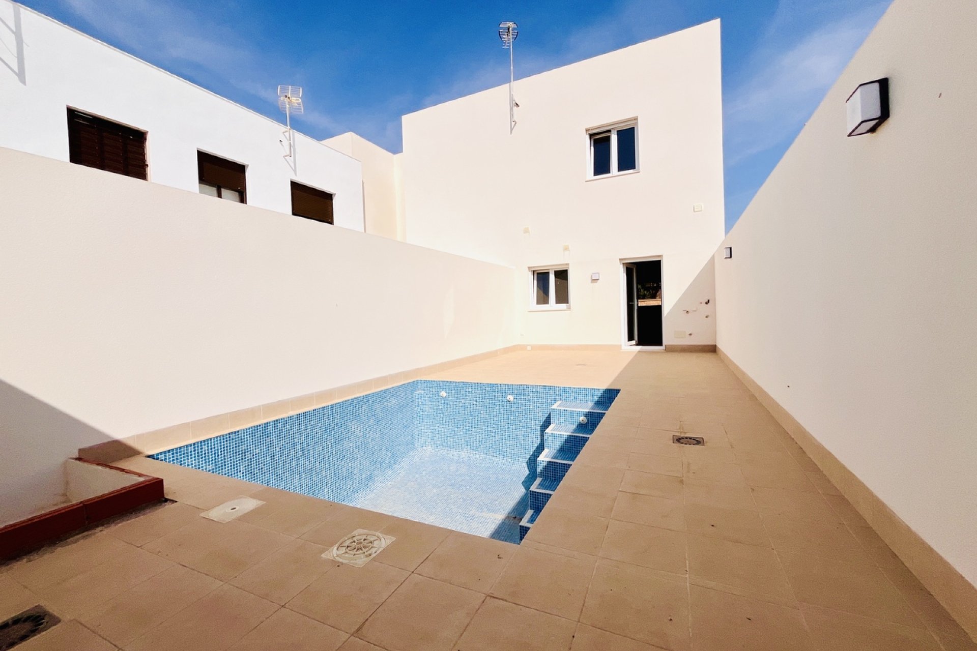 Herverkoop - Town House -
Pilar de la Horadada - Costa Blanca