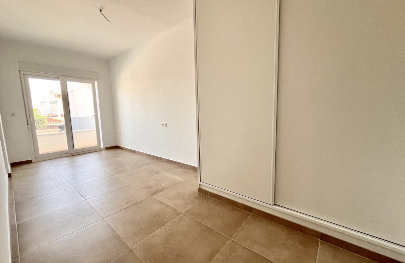 Herverkoop - Town House -
Pilar de la Horadada - Costa Blanca