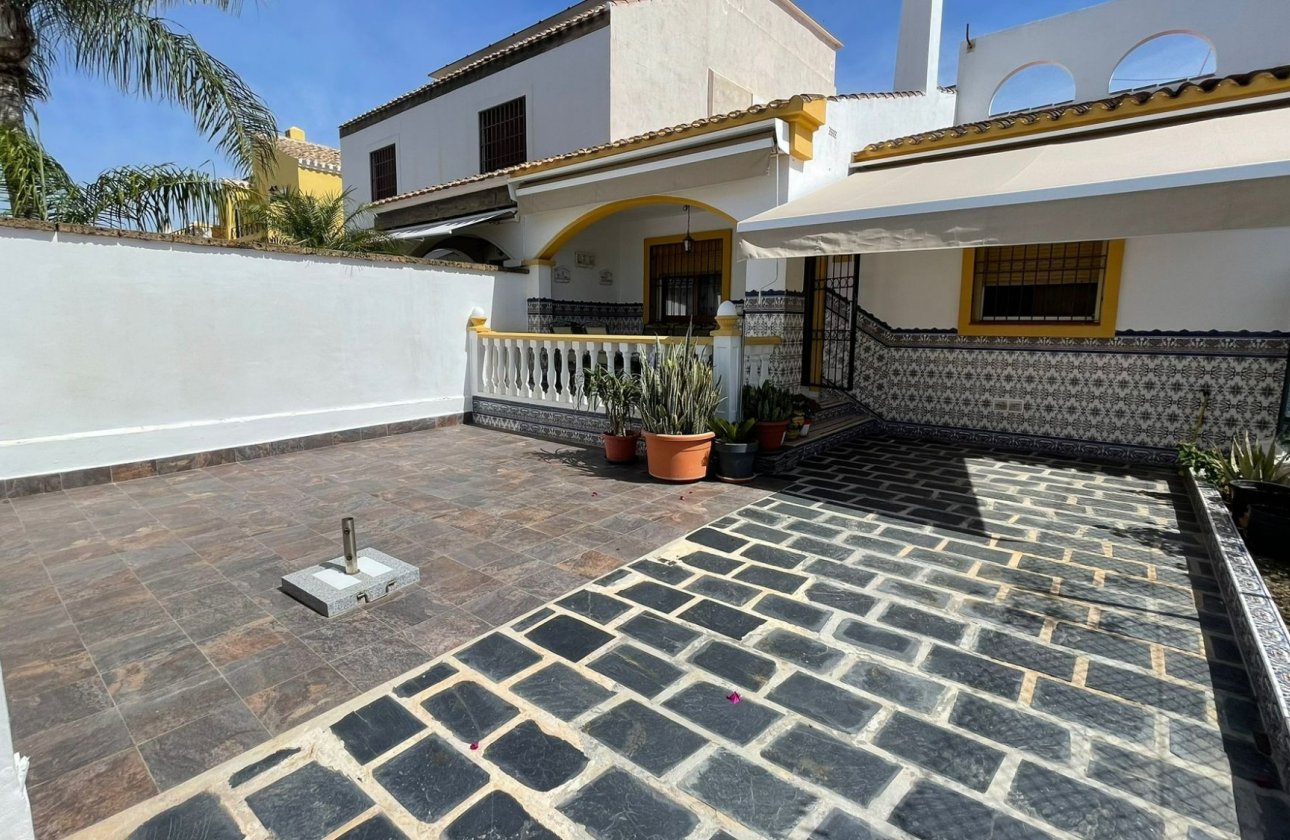 Herverkoop - Town House -
Pilar de la Horadada - Costa Blanca