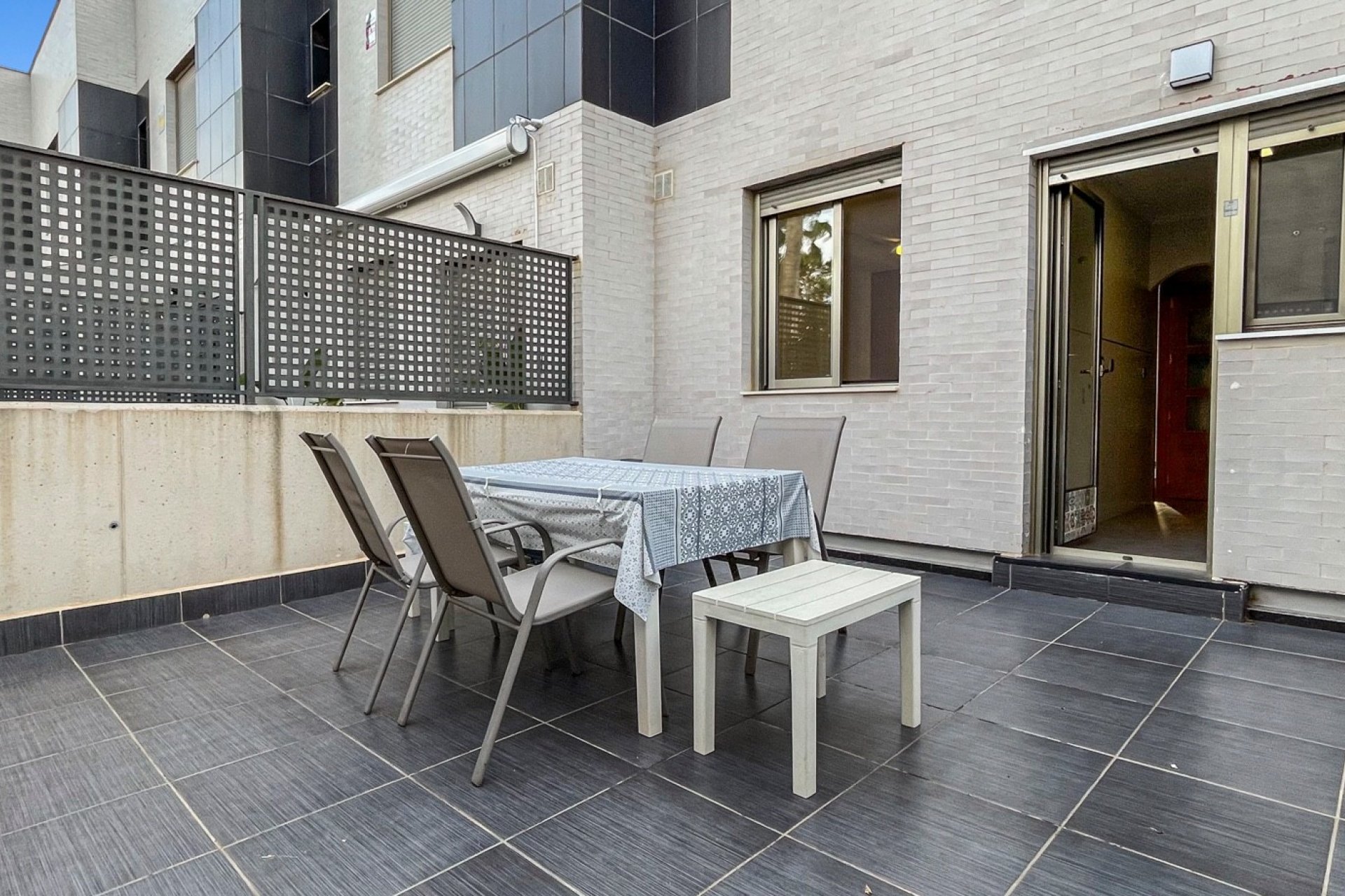 Herverkoop - Town House -
Pilar de la Horadada - Costa Blanca
