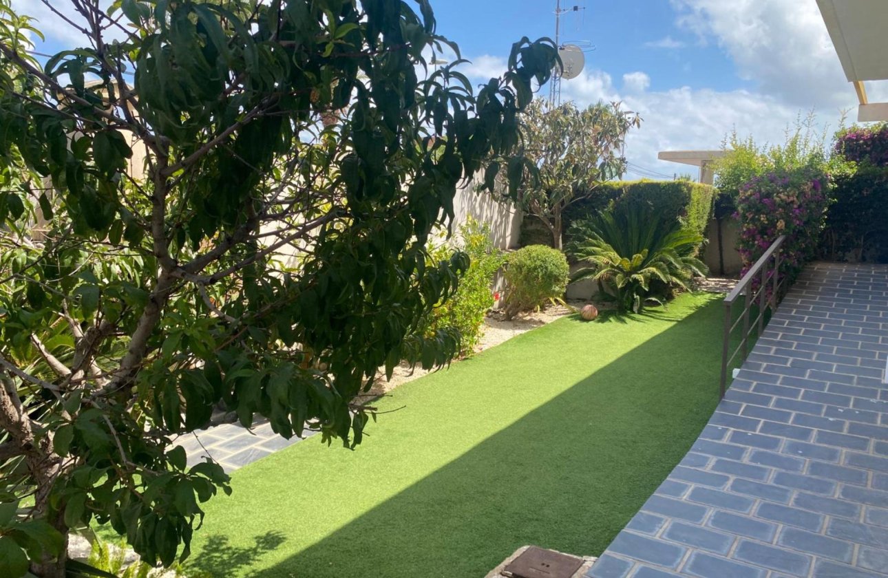 Herverkoop - Town House -
Pilar de la Horadada - Mil Palmeras