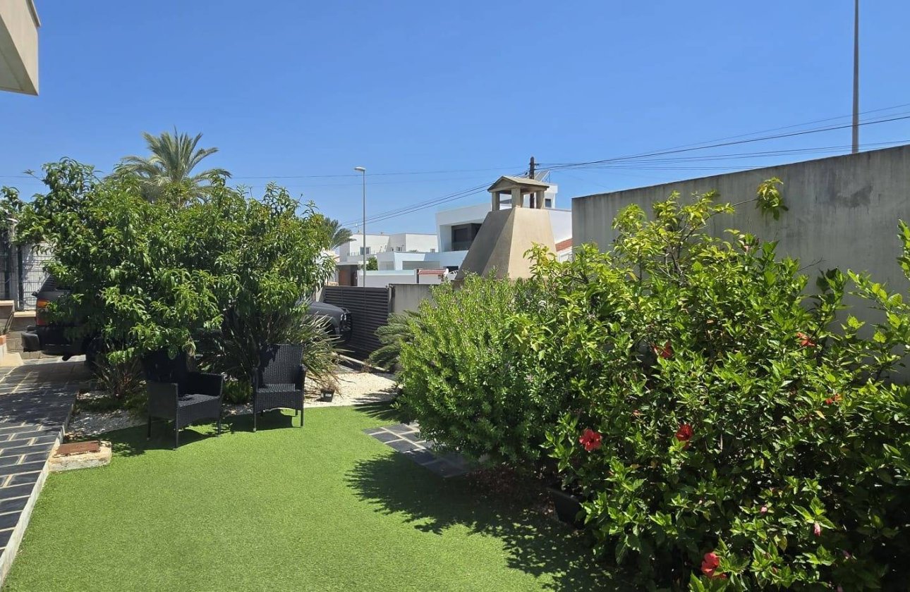 Herverkoop - Town House -
Pilar de la Horadada - Mil Palmeras