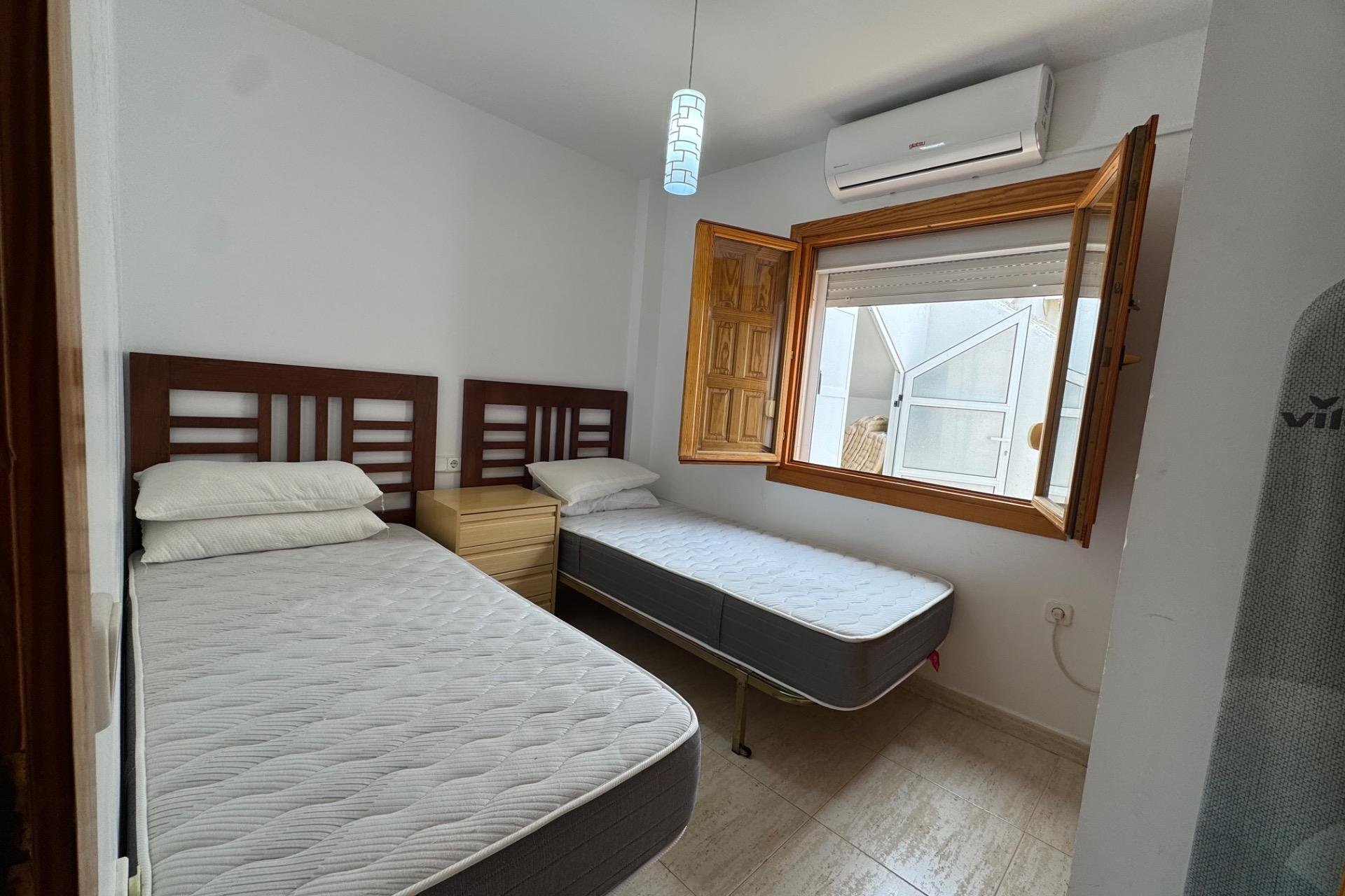 Herverkoop - Town House -
Pilar de la Horadada - Torre De La Horadada