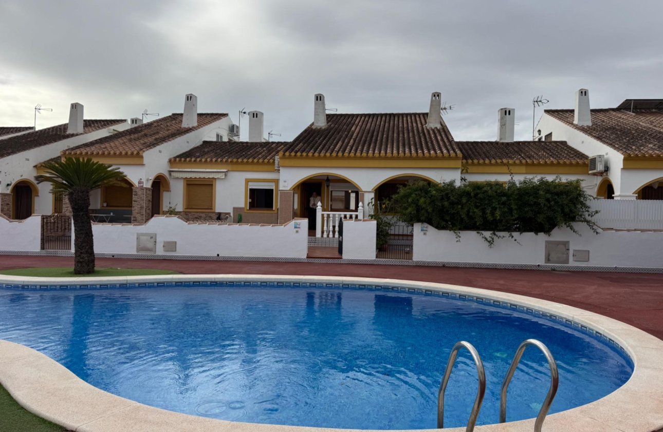 Herverkoop - Town House -
Pilar de la Horadada - Torre De La Horadada