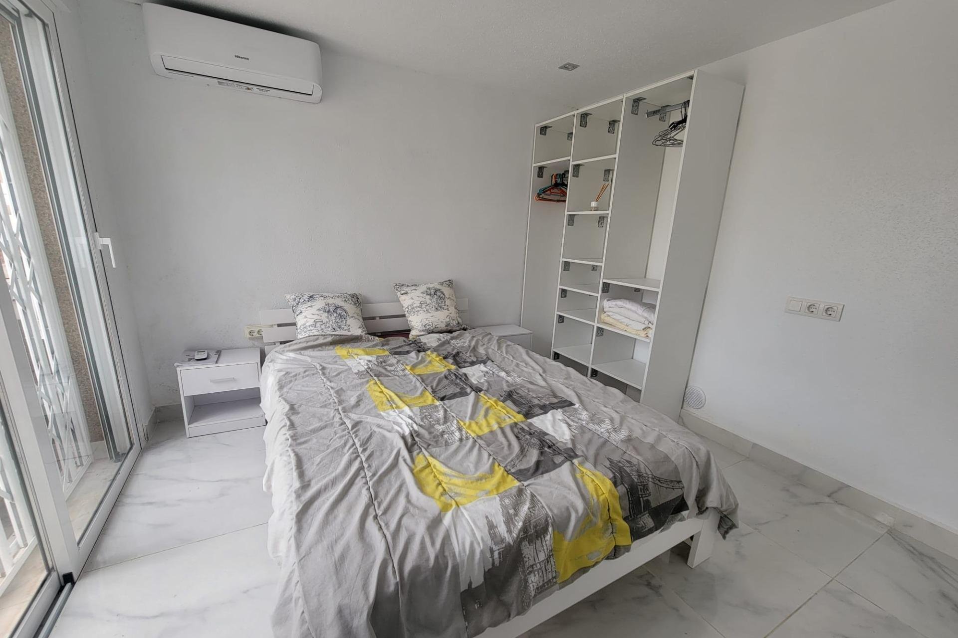 Herverkoop - Town House -
Pilar de la Horadada - Torre De La Horadada