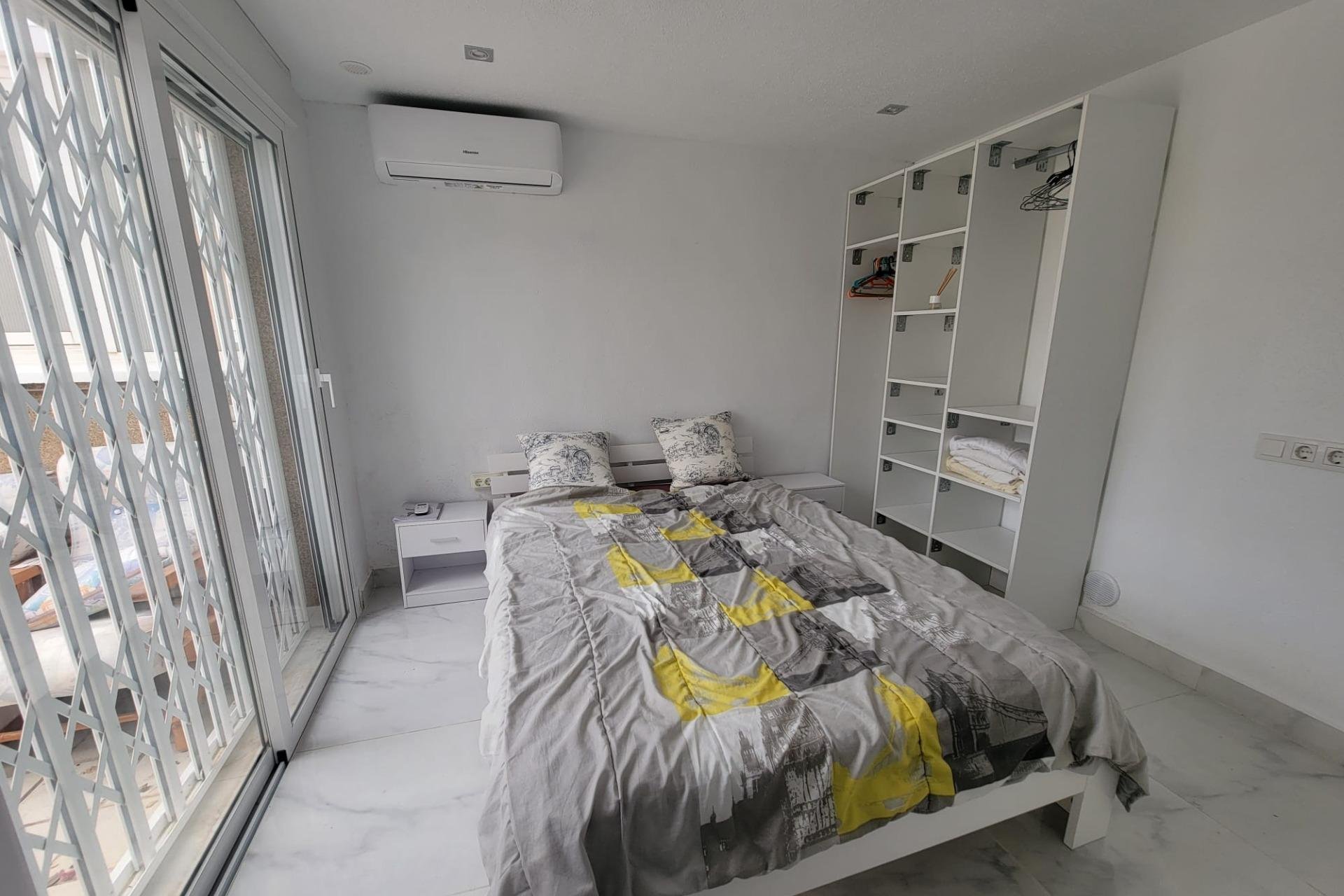 Herverkoop - Town House -
Pilar de la Horadada - Torre De La Horadada