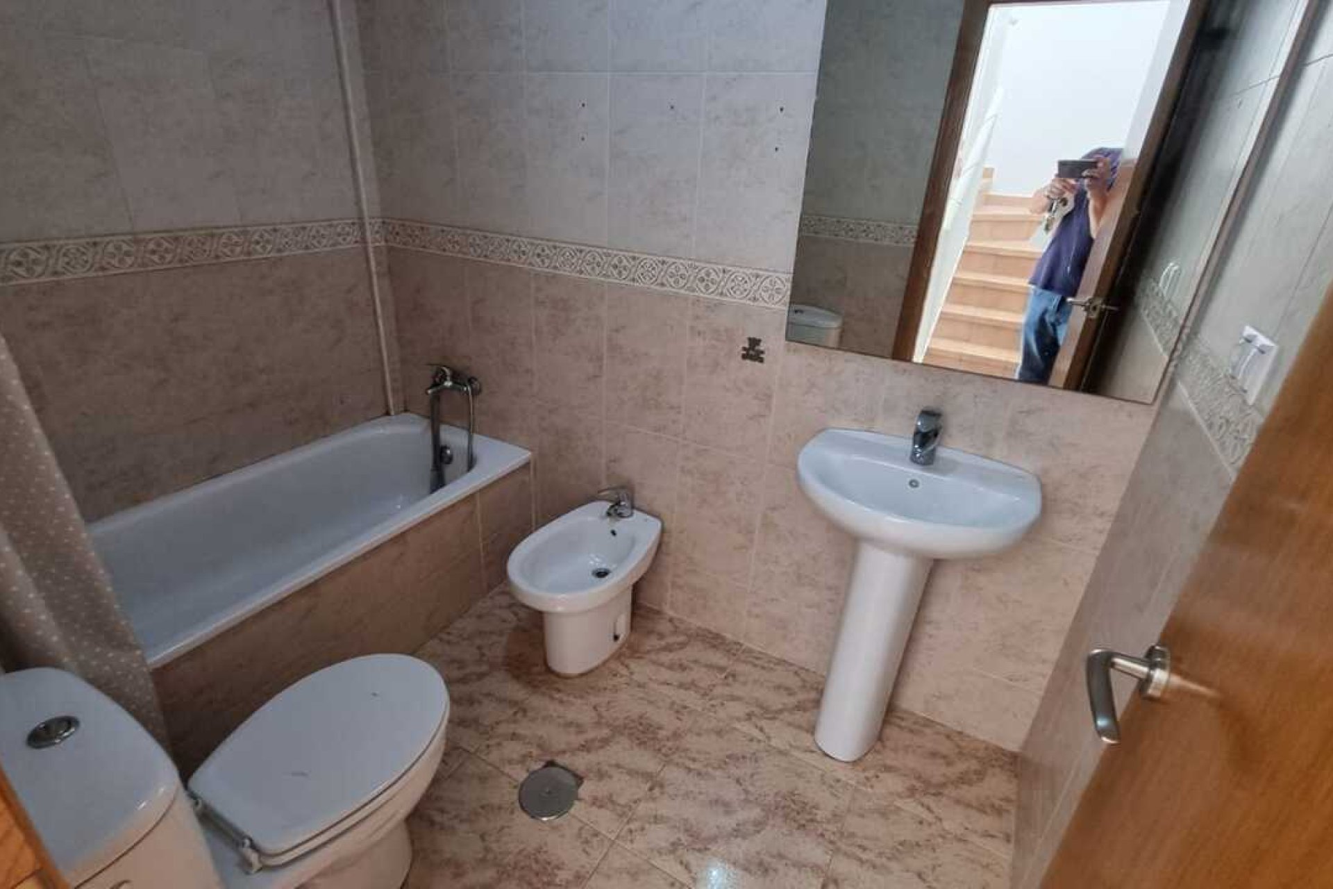 Herverkoop - Town House -
Playa Flamenca - Costa Blanca