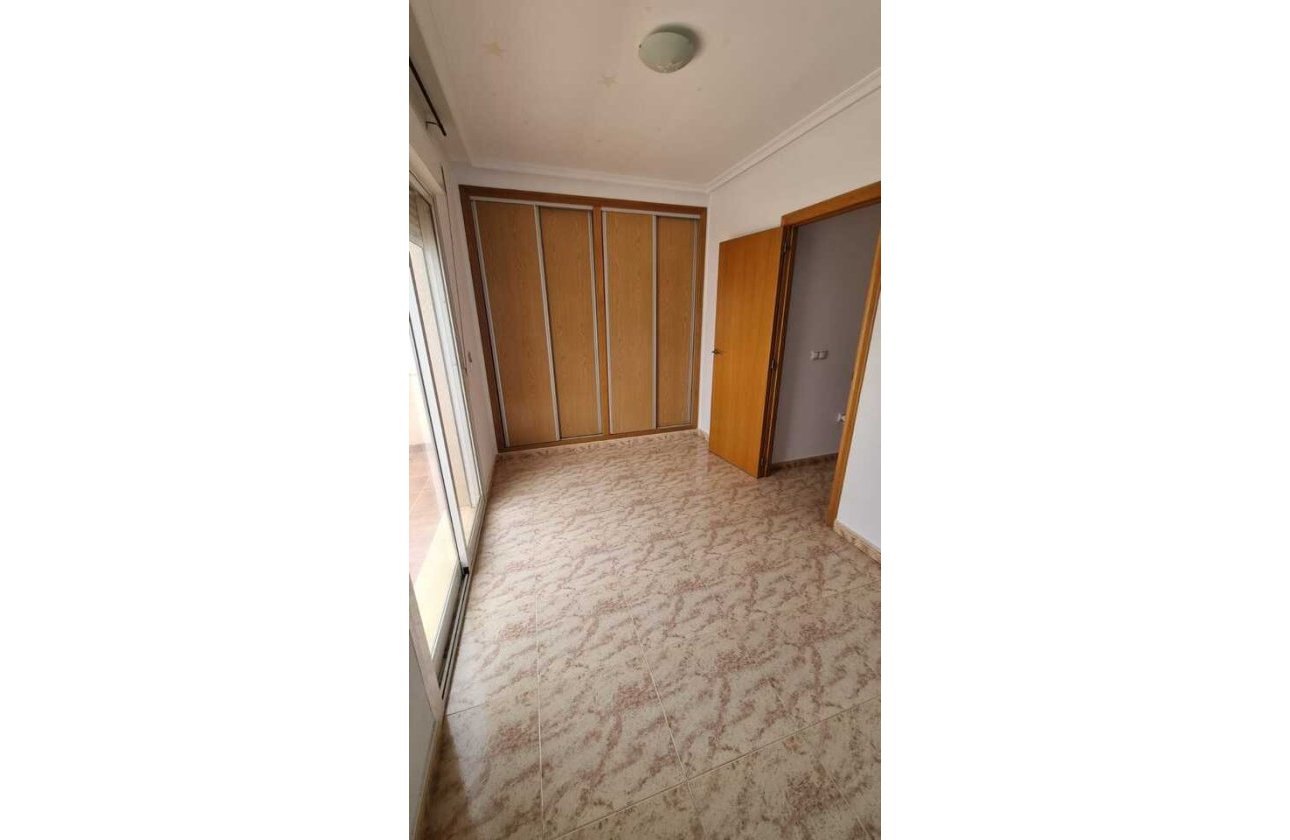 Herverkoop - Town House -
Playa Flamenca - Costa Blanca