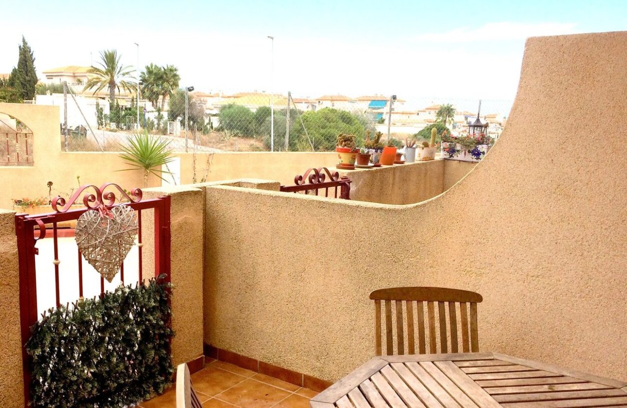 Herverkoop - Town House -
Playa Flamenca - Costa Blanca