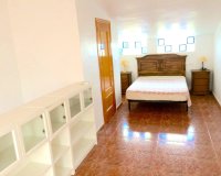 Herverkoop - Town House -
Playa Flamenca - Costa Blanca