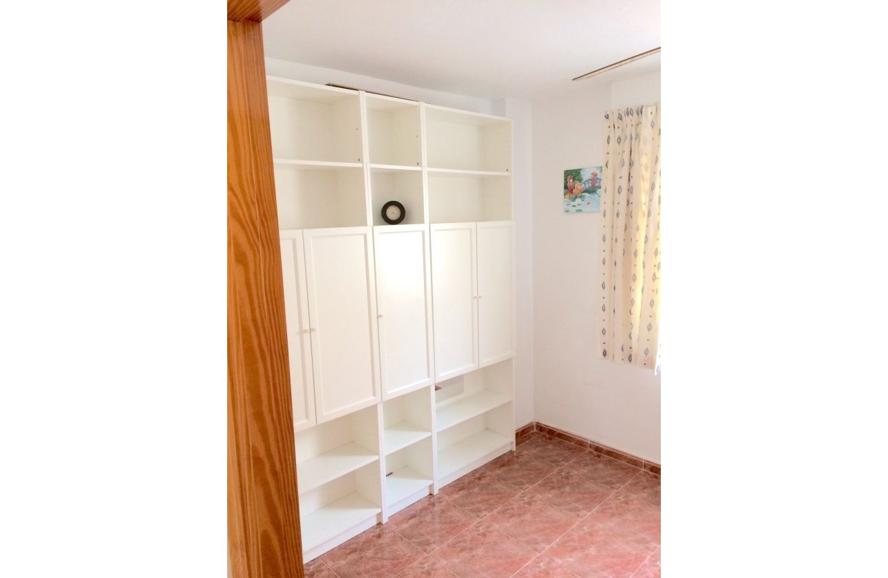 Herverkoop - Town House -
Playa Flamenca - Costa Blanca