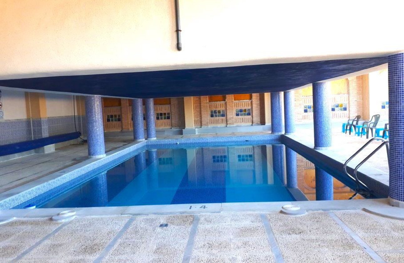 Herverkoop - Town House -
Playa Flamenca - Costa Blanca