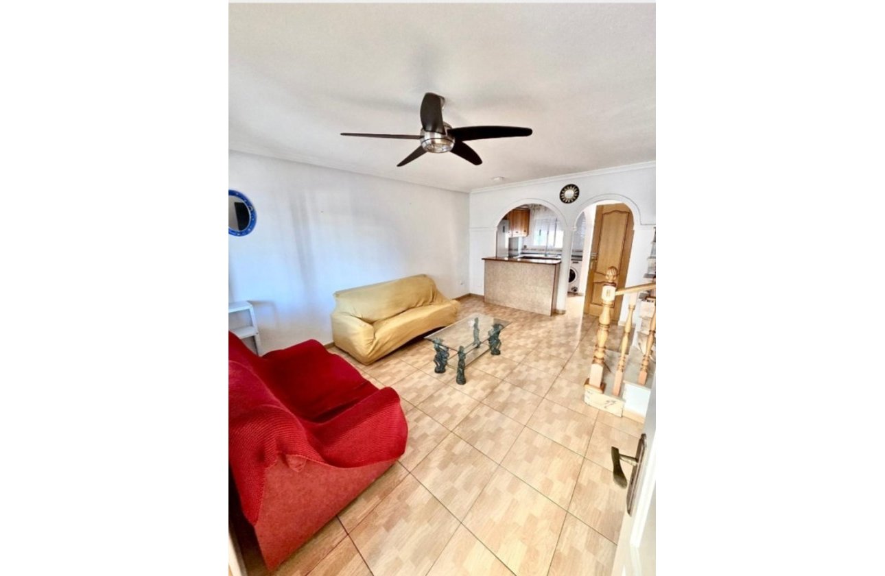 Herverkoop - Town House -
Playa Flamenca - Costa Blanca