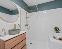 Herverkoop - Town House -
Playa Flamenca - Costa Blanca