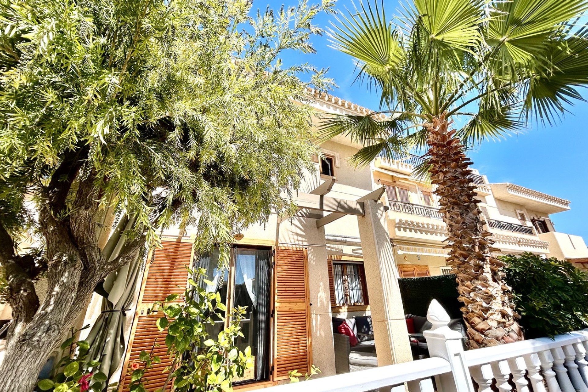 Herverkoop - Town House -
Playa Flamenca - Costa Blanca