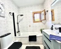 Herverkoop - Town House -
Playa Flamenca - Costa Blanca