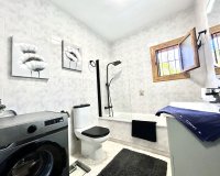 Herverkoop - Town House -
Playa Flamenca - Costa Blanca