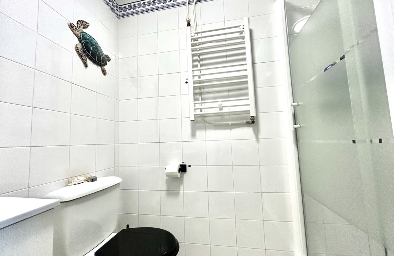 Herverkoop - Town House -
Playa Flamenca - Costa Blanca