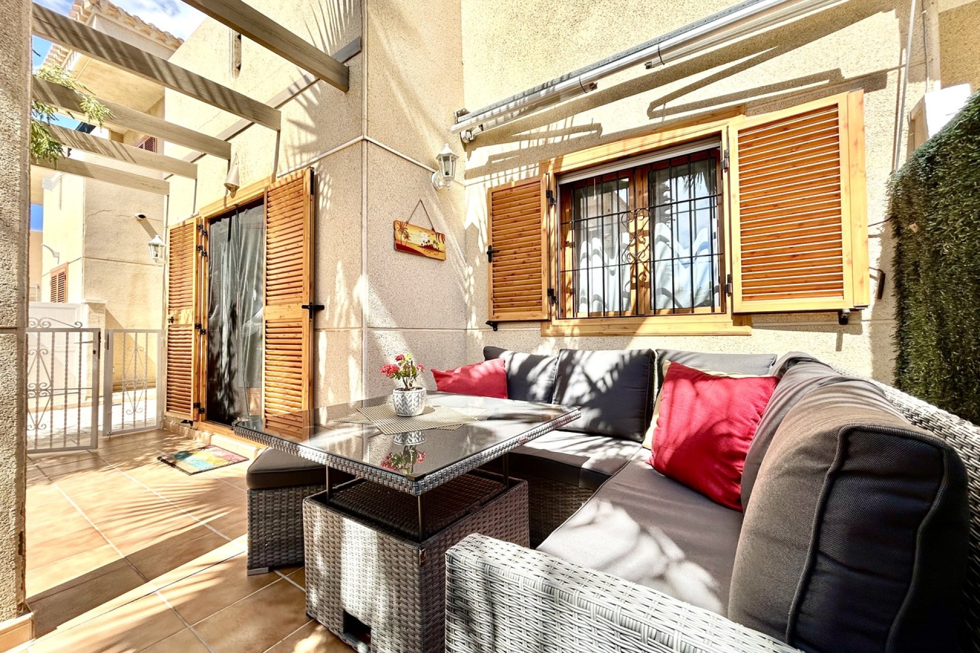 Herverkoop - Town House -
Playa Flamenca - Costa Blanca