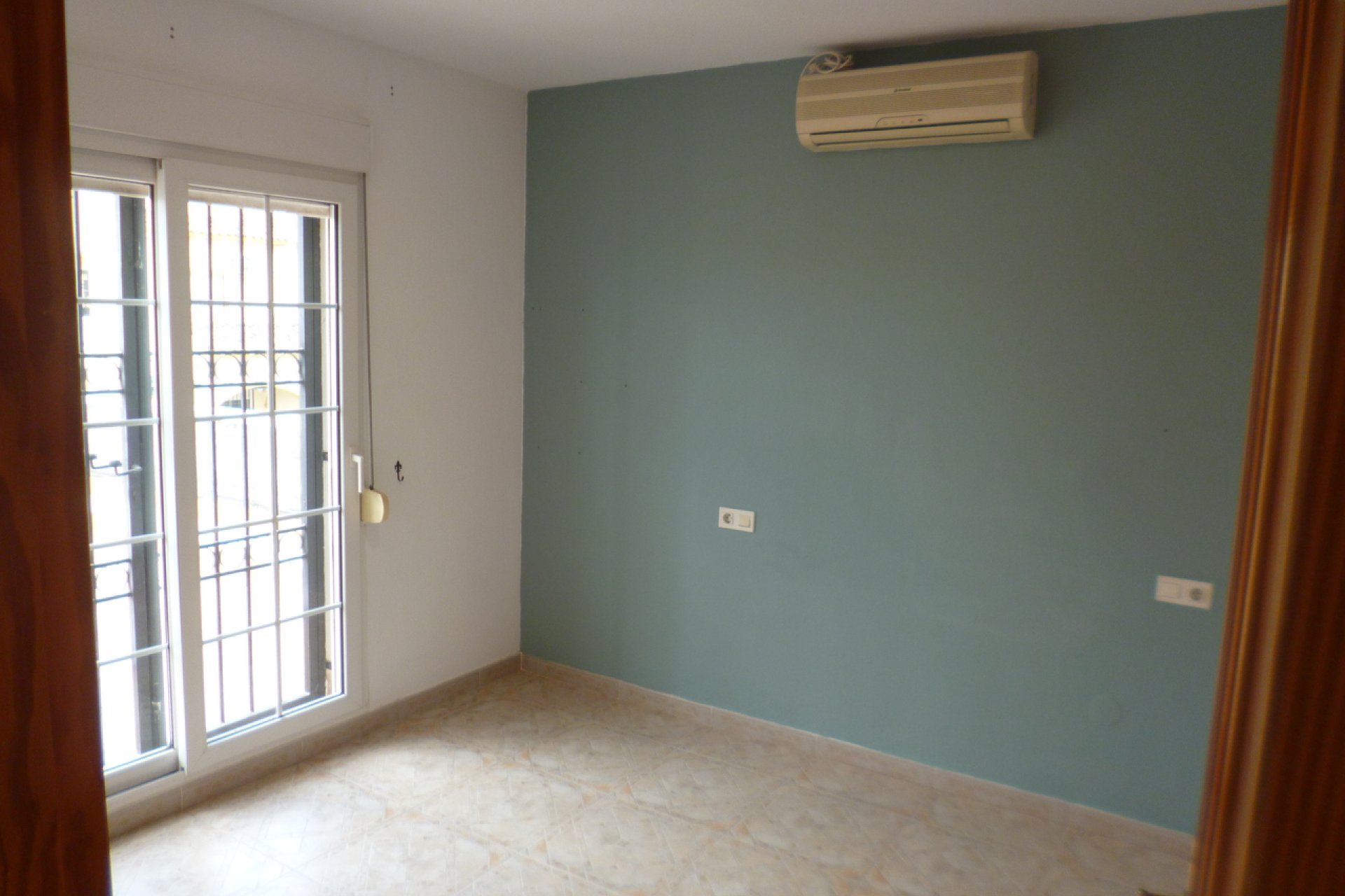 Herverkoop - Town House -
Playa Flamenca - Costa Blanca